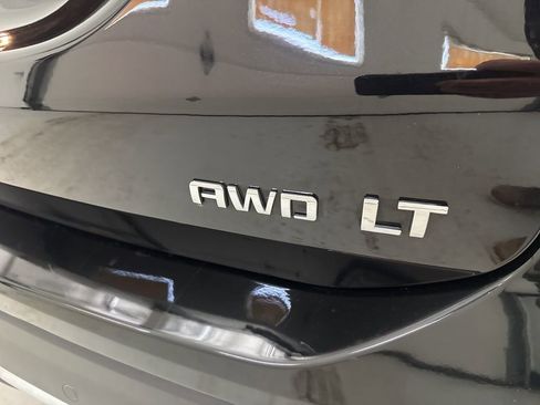 Used 2024 Chevrolet Equinox LT image 20