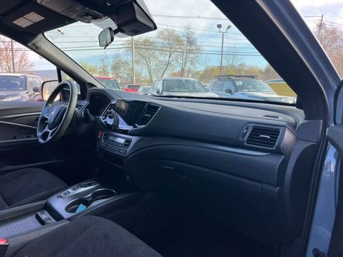 Used 2022 Honda Pilot Sport image 23