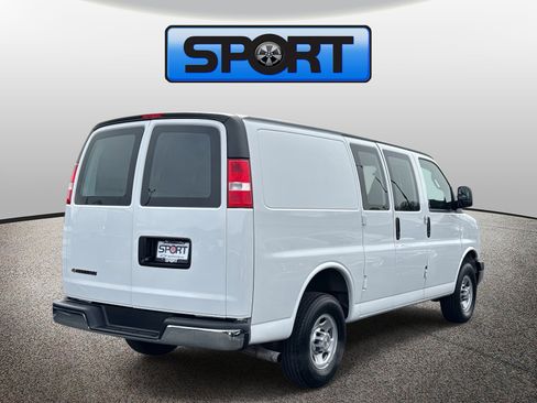 Used 2024 Chevrolet Express 2500 w/ Driver Convenience Package image 24