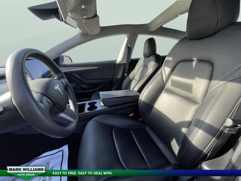 Used 2022 Tesla Model 3 Long Range image 11