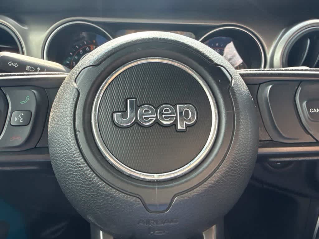 Used 2020 Jeep Wrangler Sport AWD/4WD image 23