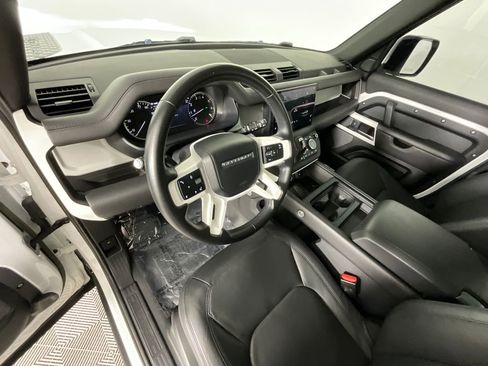 Used 2023 Land Rover Defender 110 S image 15