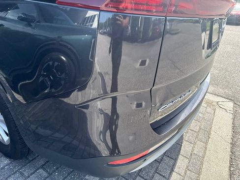 Used 2022 Kia Carnival LX FWD image 15