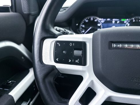 Used 2023 Land Rover Defender 110 S image 27