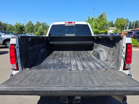 Used 2011 GMC Sierra 2500 Denali AWD/4WD image 9