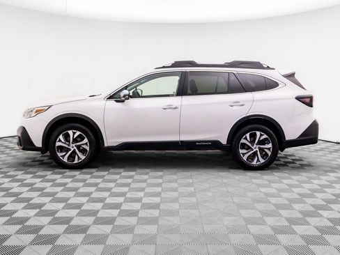 Used 2021 Subaru Outback Touring XT AWD/4WD image 2