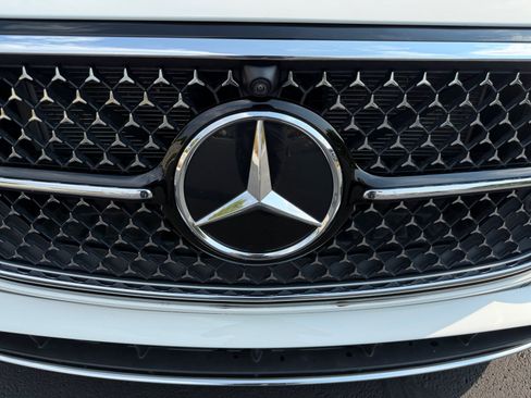 Used 2024 Mercedes-Benz E 450 4MATIC Sedan image 23