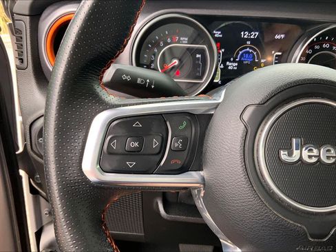 Used 2021 Jeep Gladiator Mojave AWD/4WD image 23
