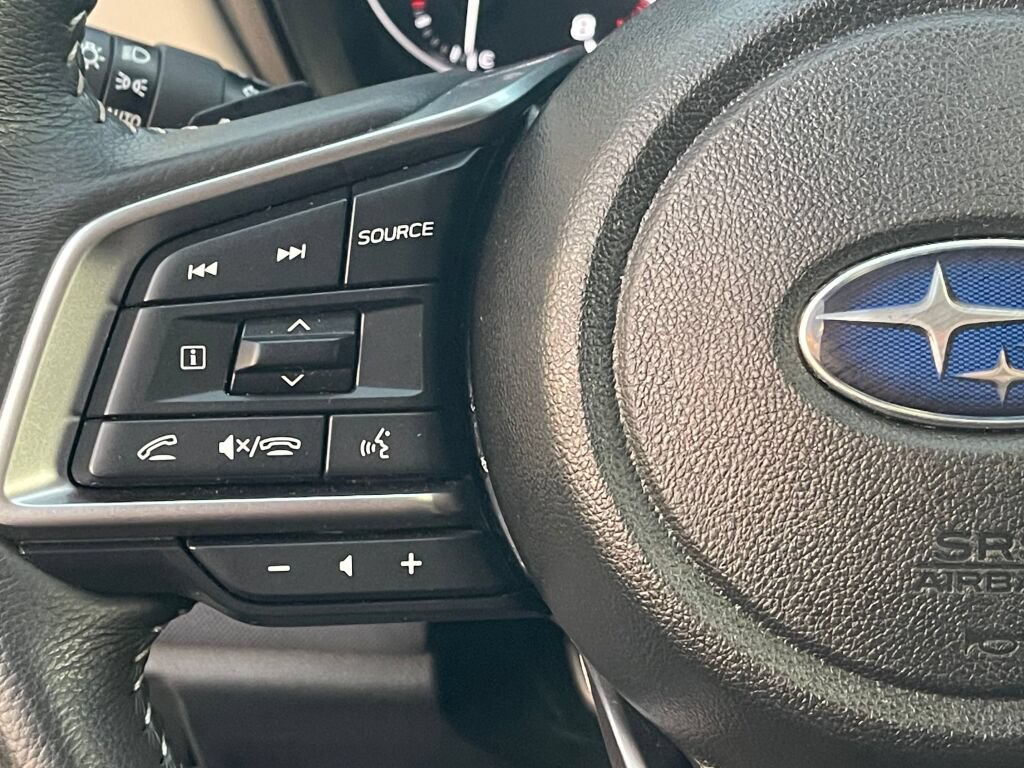 Used 2025 Subaru Outback Premium AWD/4WD image 16