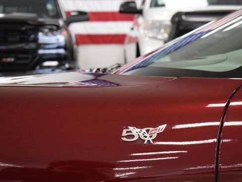 Used 2003 Chevrolet Corvette Convertible w/ Preferred Equipment Group1 image 14