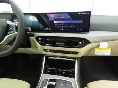 Used 2026 BMW 430i Coupe w/ Premium Package RWD image 14