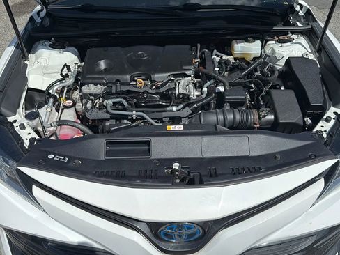 Used 2020 Toyota Camry LE w/ Fleet Convenience Package image 24
