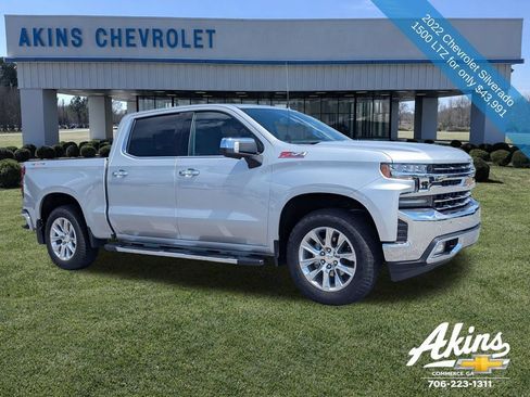 Used 2022 Chevrolet Silverado 1500 LTZ AWD/4WD image 2