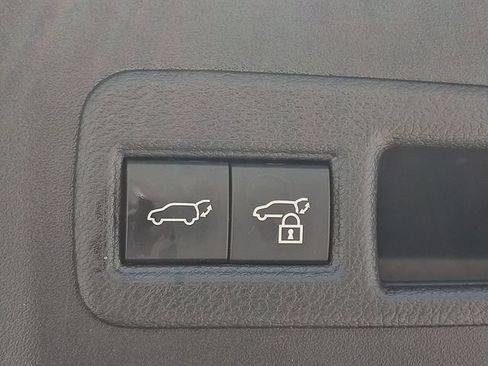Used 2024 Toyota bZ4X AWD w/ Weather Package image 31