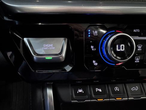 Certified 2022 GMC Sierra 1500 Denali image 20