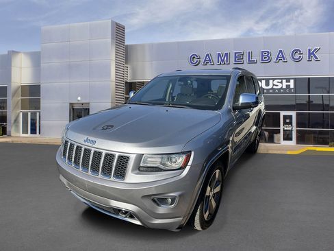 Used 2014 Jeep Grand Cherokee Overland w/ Trailer Tow Group IV RWD image 13