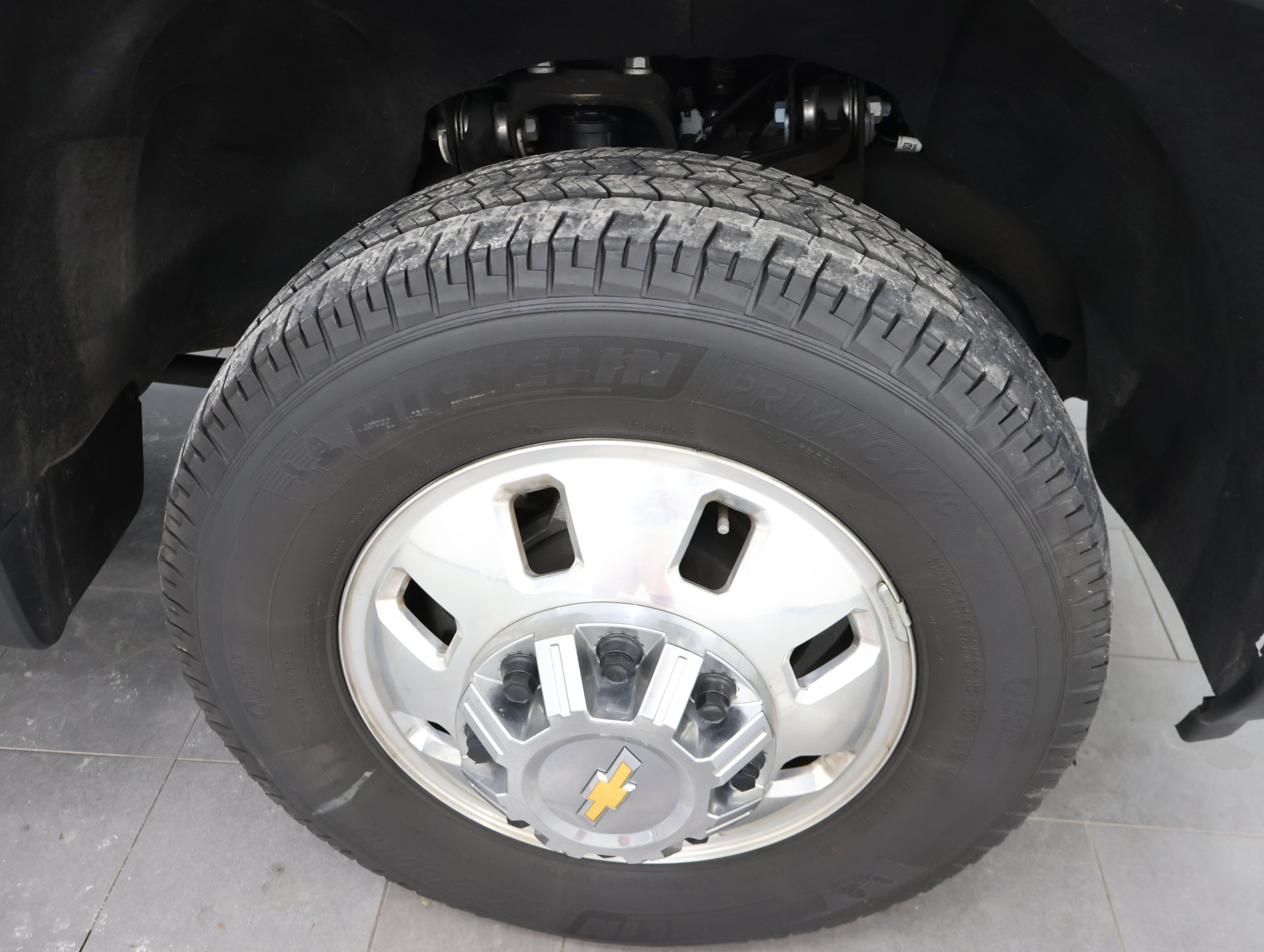 Used 2024 Chevrolet Silverado 3500 LTZ w/ LTZ Convenience Package AWD/4WD image 3