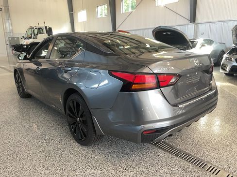 Used 2020 Nissan Altima 2.5 SR AWD/4WD image 14