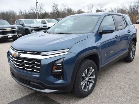 New 2026 Chevrolet Equinox LT w/ Safety and Technology Package image 7