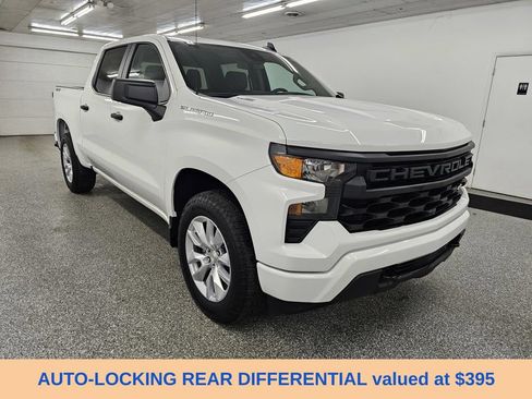 Used 2026 Chevrolet Silverado 1500 Custom AWD/4WD image 3