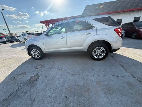 Used 2017 Chevrolet Equinox LT w/ Convenience Package FWD image 6