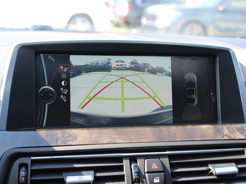 Used 2012 BMW 650i Coupe image 17