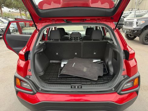 Used 2018 Hyundai Kona SE AWD/4WD image 34