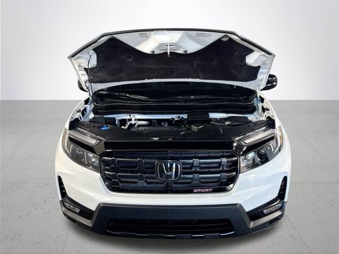 Certified 2025 Honda Ridgeline Sport image 22