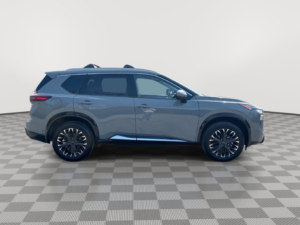 Certified 2025 Nissan Rogue Platinum w/ Platinum Premium Package AWD/4WD image 14