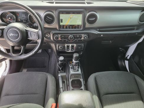 Used 2021 Jeep Wrangler Sport image 13