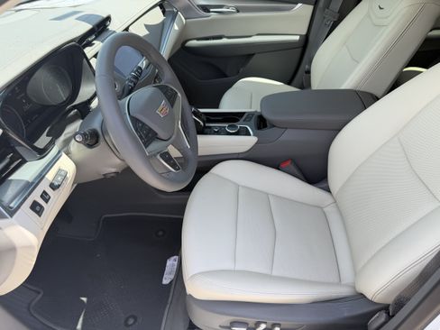 New 2026 Cadillac XT5 Premium Luxury FWD image 22