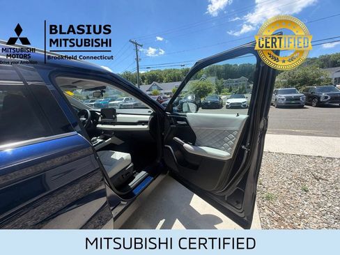 Used 2024 Mitsubishi Outlander SEL AWD/4WD image 23