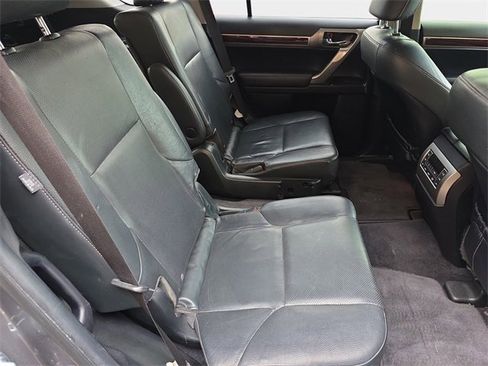 Used 2019 Lexus GX 460 Premium image 13