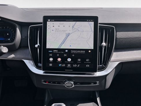 Certified 2026 Volvo XC90 B6 Ultra AWD/4WD image 15