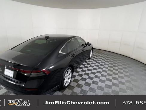 Used 2023 Honda Accord LX image 8