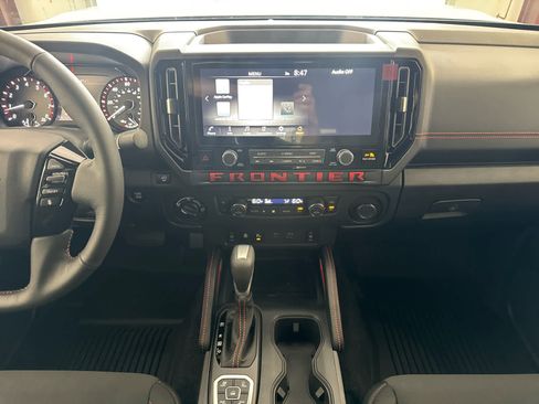 New 2026 Nissan Frontier PRO-4X w/ Pro-4x Convenience Package image 13