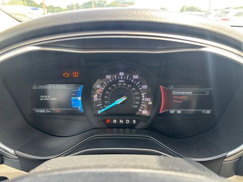 Used 2019 Ford Fusion SE image 19