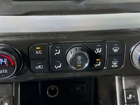 Used 2019 GMC Acadia SLE w/ Driver Alert Package I image 16