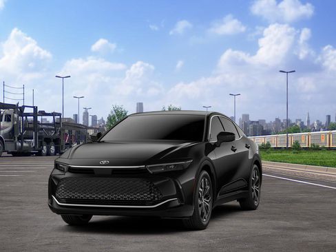 New 2026 Toyota Crown XLE image 18