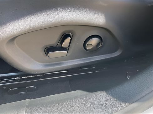 Used 2026 Jeep Compass Trailhawk AWD/4WD image 23