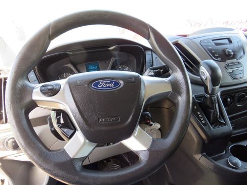 Used 2017 Ford Transit 250 130 Low Roof RWD image 12