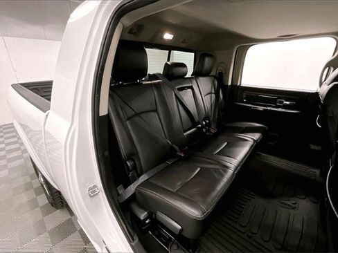 Used 2016 RAM 3500 Laramie image 22