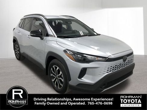 Used 2026 Toyota Corolla Cross SE image 9