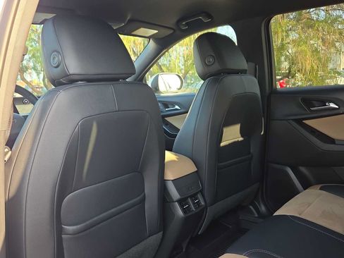 Used 2026 Chevrolet Equinox ACTIV w/ LPO, Floor Liner Package FWD image 16