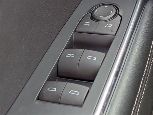 Certified 2024 GMC Acadia Elevation w/ Luxury Package image 27