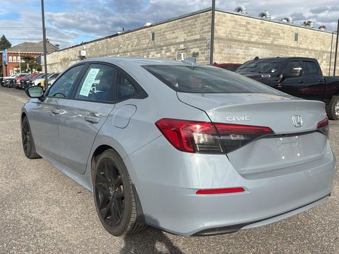 Used 2024 Honda Civic Sport image 8