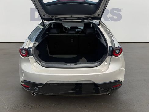 Used 2024 MAZDA MAZDA3 s FWD image 13