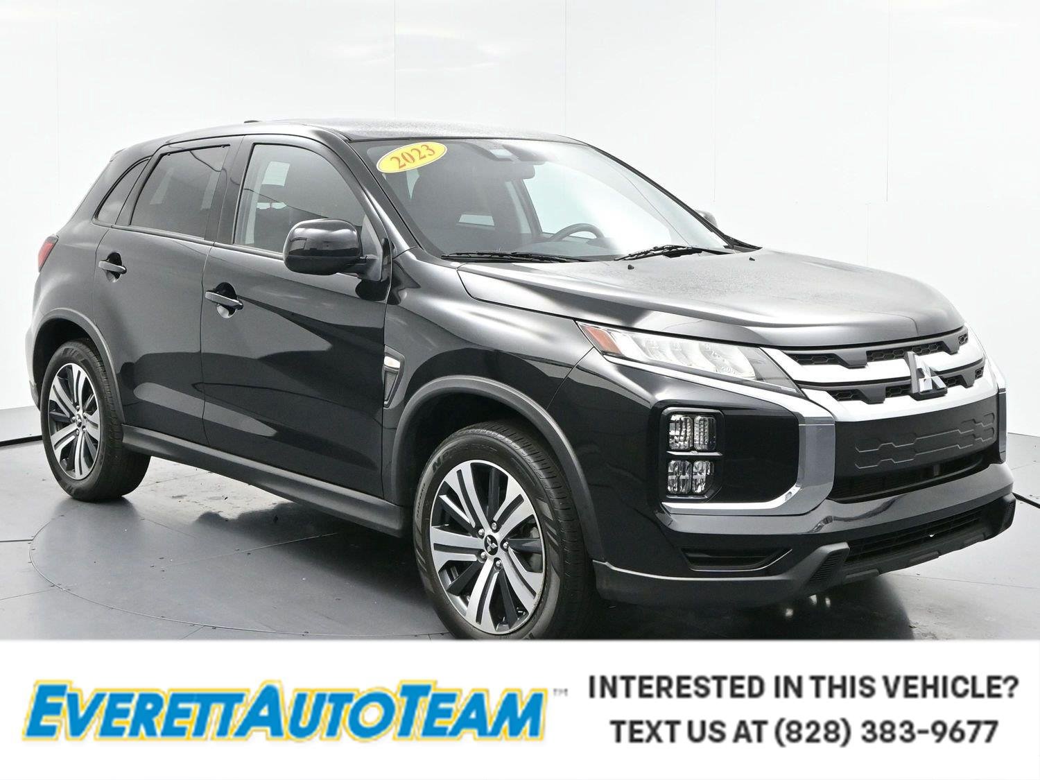 Used 2023 Mitsubishi Outlander Sport ES AWD/4WD image 1