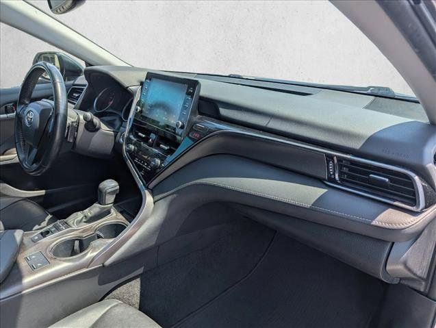 Used 2022 Toyota Camry XSE FWD image 26