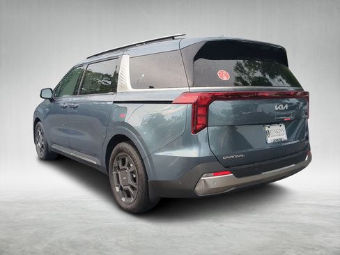 New 2026 Kia Carnival SX image 5